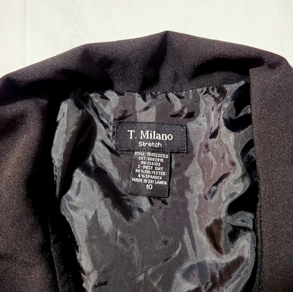 T. Milano Stretch Jacket Blazer Four Button Size 10 - Picture 3 of 7